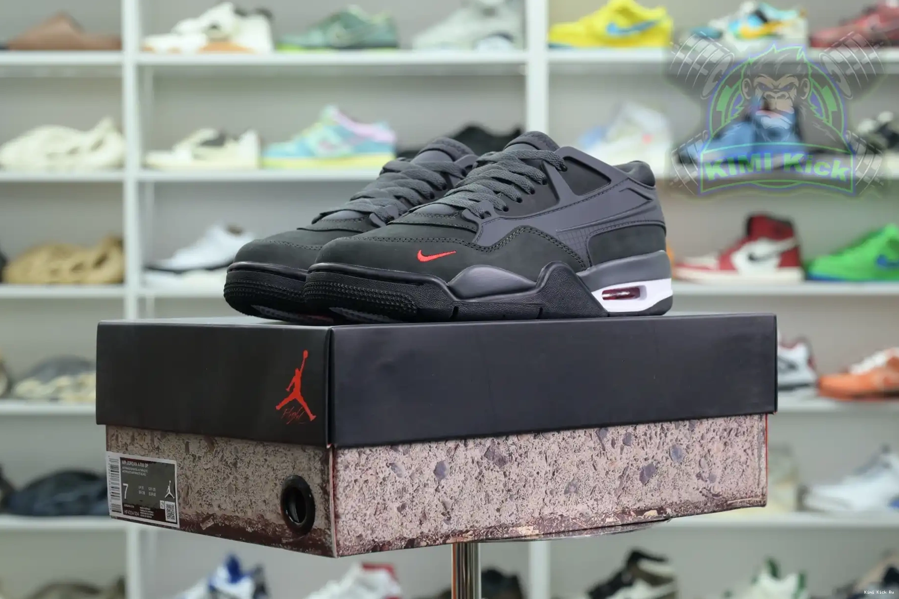 Air Sylvester Jordan 4 “Anthracite” Jordan x SP Nigel RM Kimikick 0810